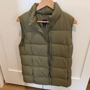 GAP Khaki Puffer Vest